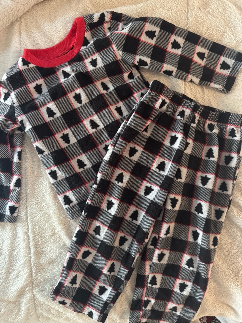 2 Pairs of Kids Christmas Fleece Pajamas